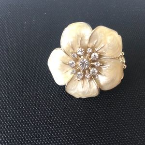 Flower Diamond Ring